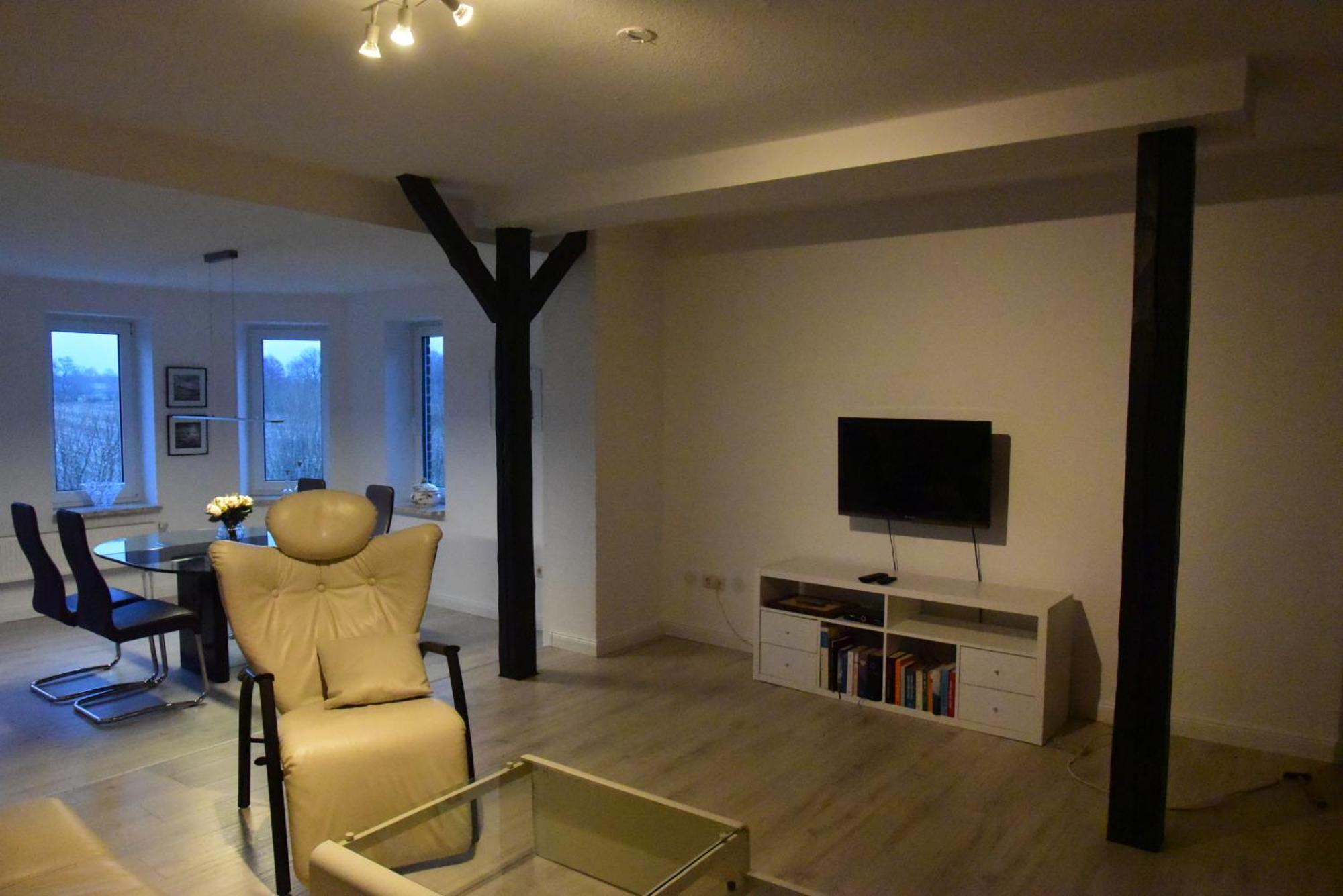 Grosszuegige Wohnung Auf Resthof Jevenstedt Экстерьер фото